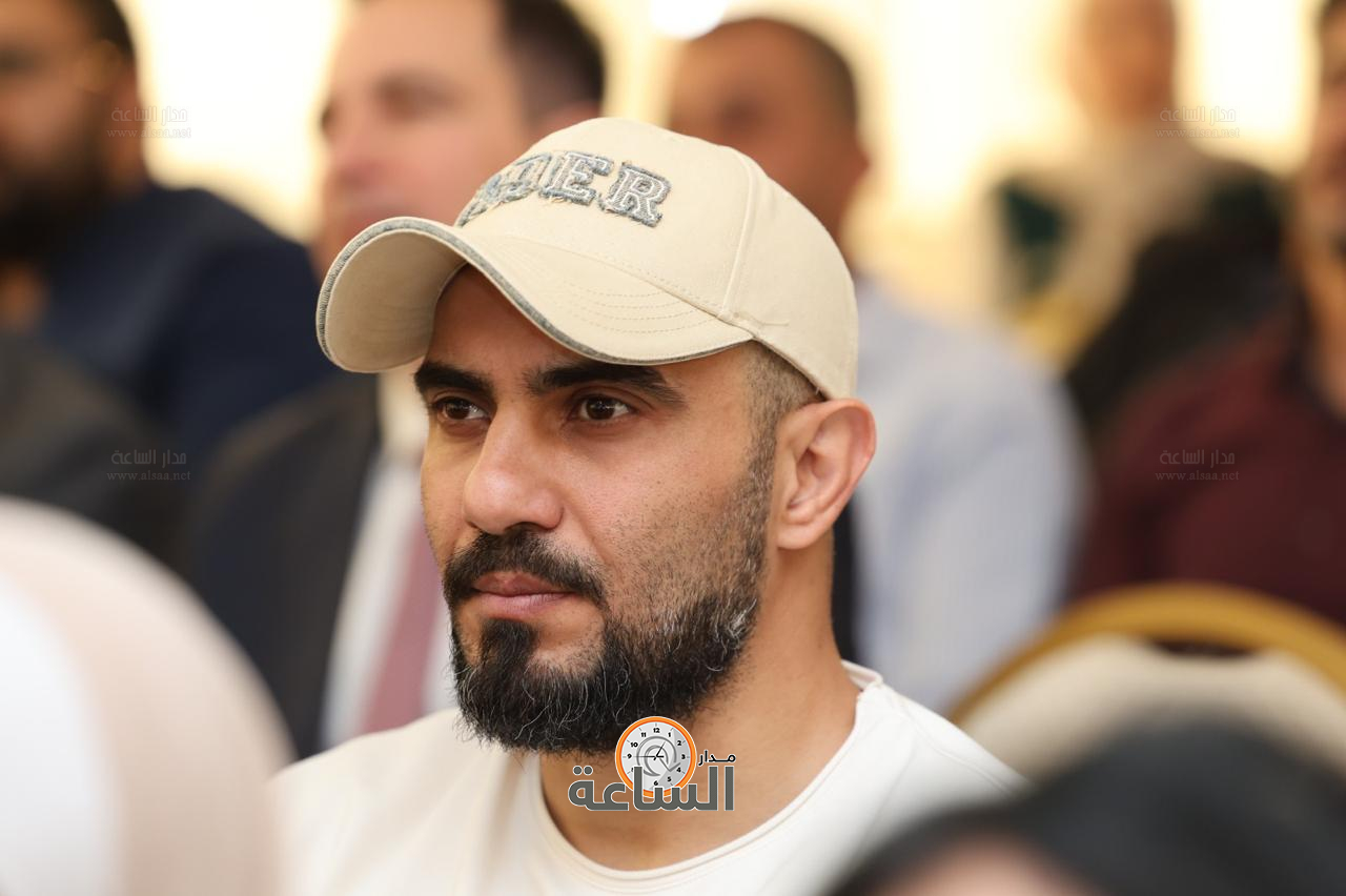 Madar Al-Saa Images 0.9114410924198412