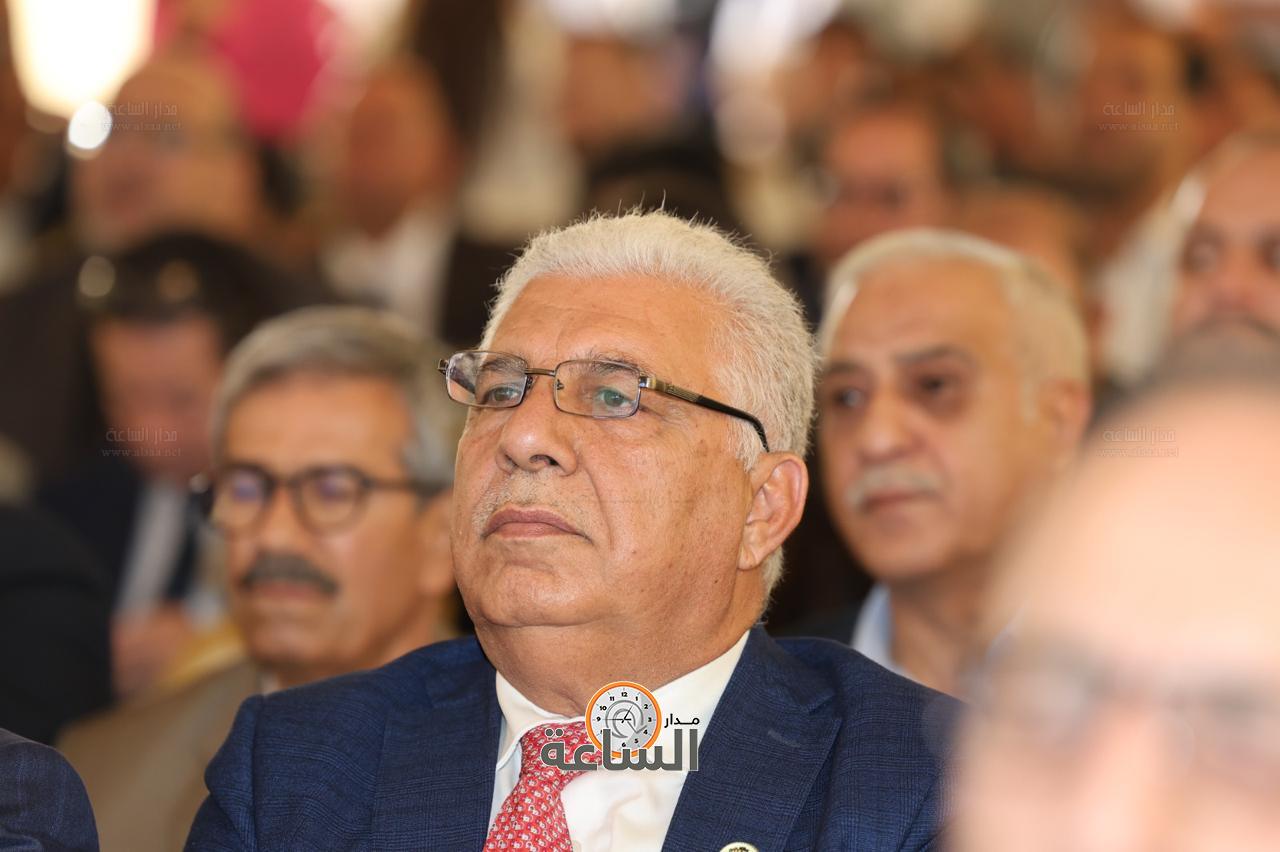 Madar Al-Saa Images 0.8367127790268486