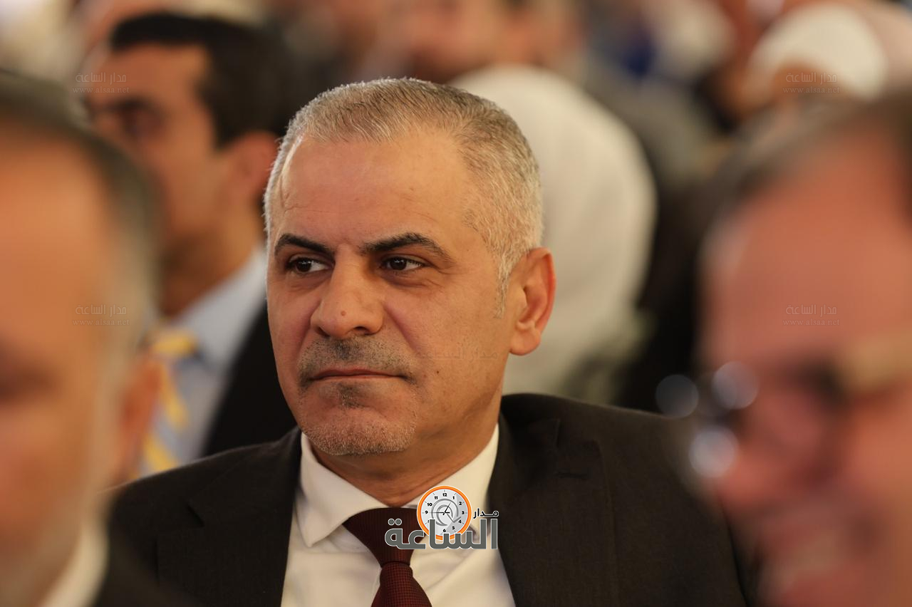 Madar Al-Saa Images 0.4811017486077379