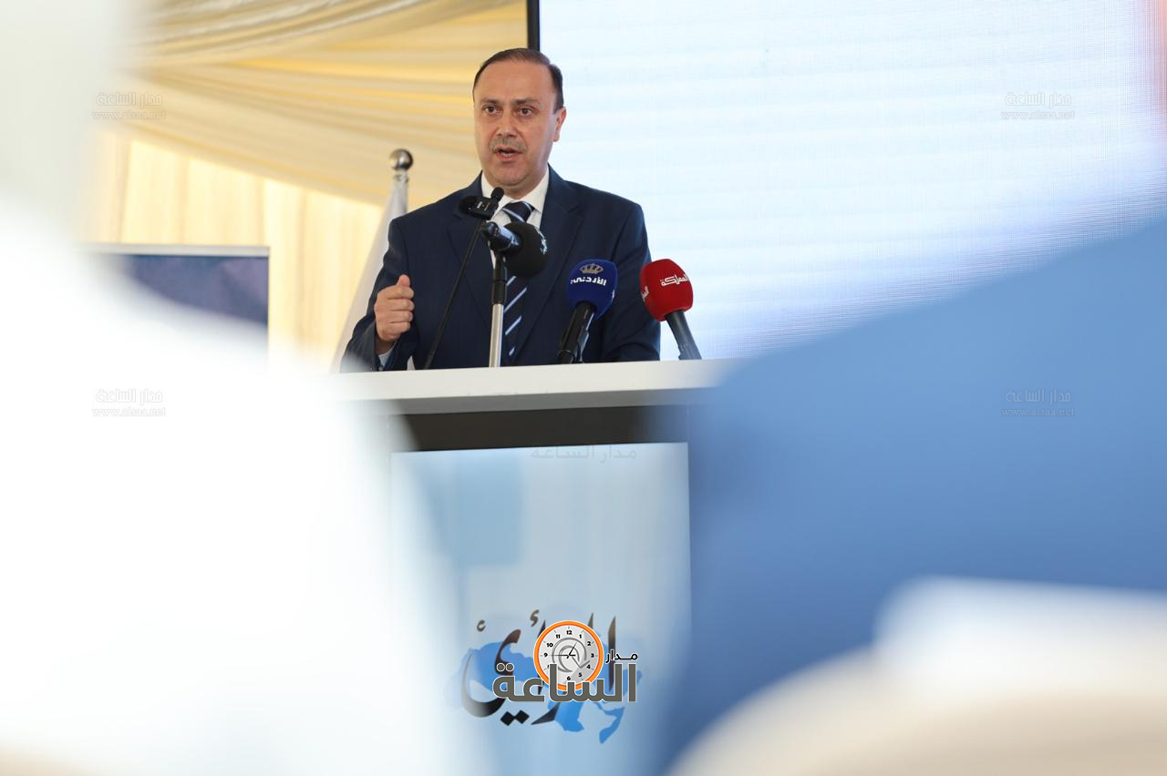 Madar Al-Saa Images 0.37027091734646