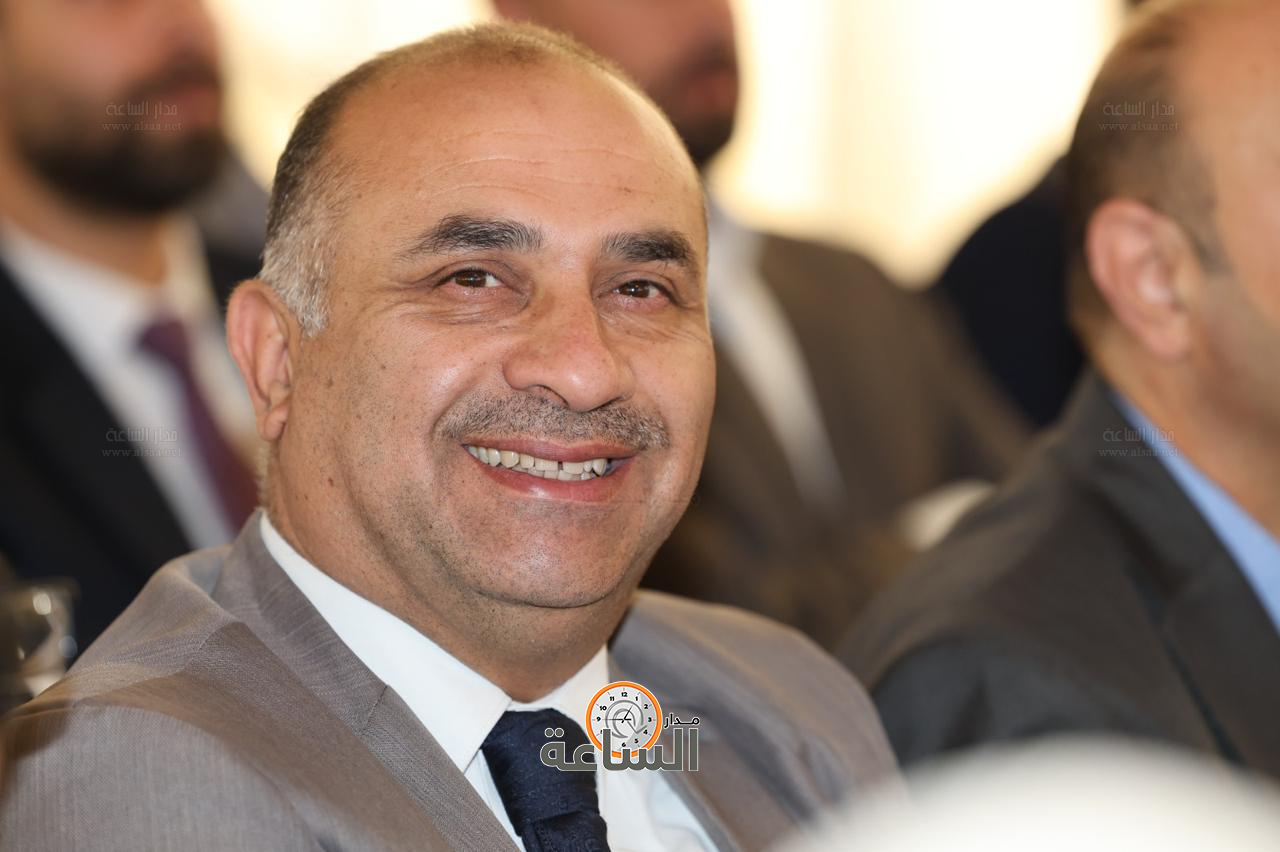 Madar Al-Saa Images 0.6555553109537714