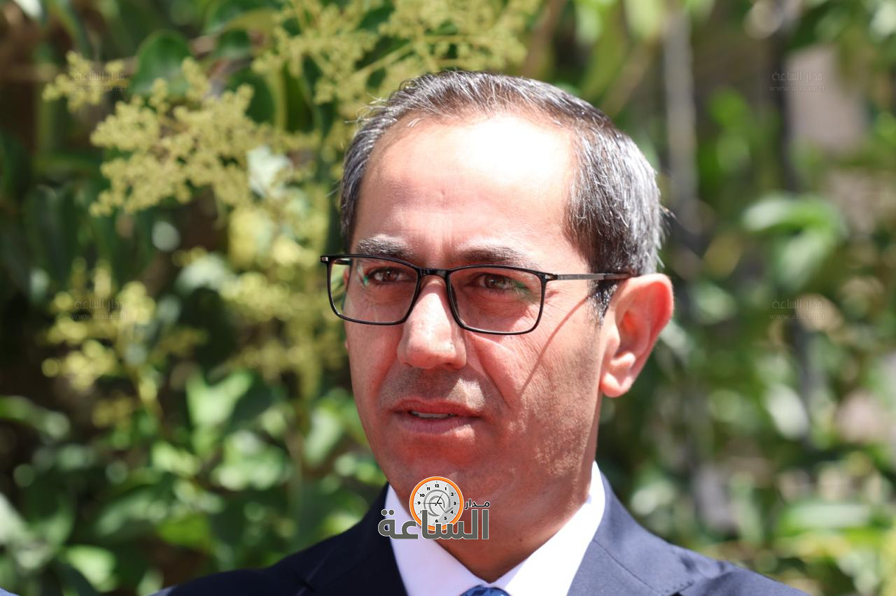 Madar Al-Saa Images 0.18779919155884506