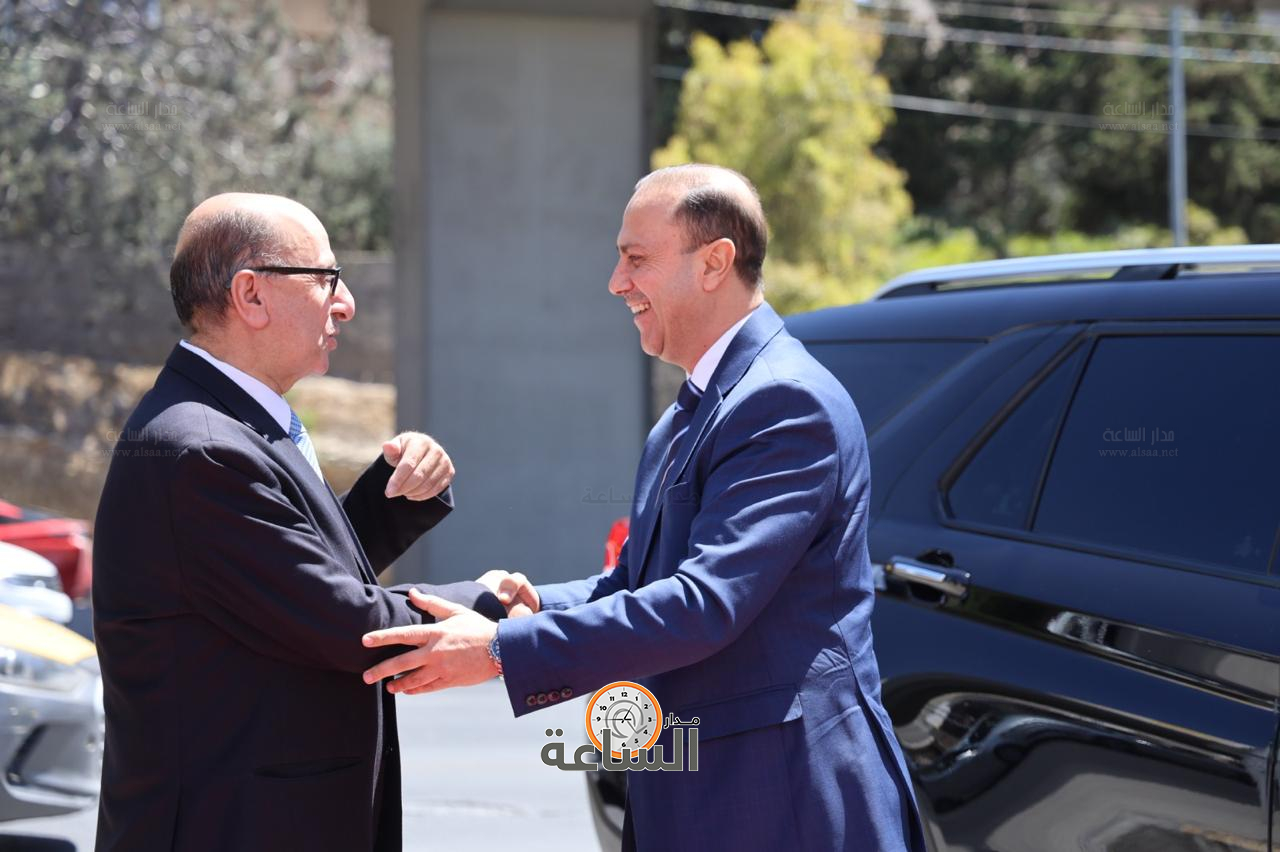 Madar Al-Saa Images 0.1927835076671599