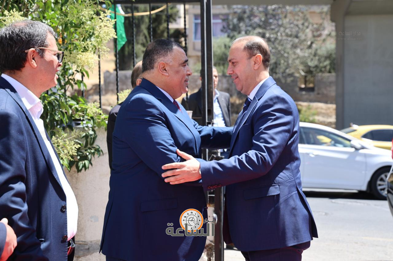 Madar Al-Saa Images 0.38320603756190386