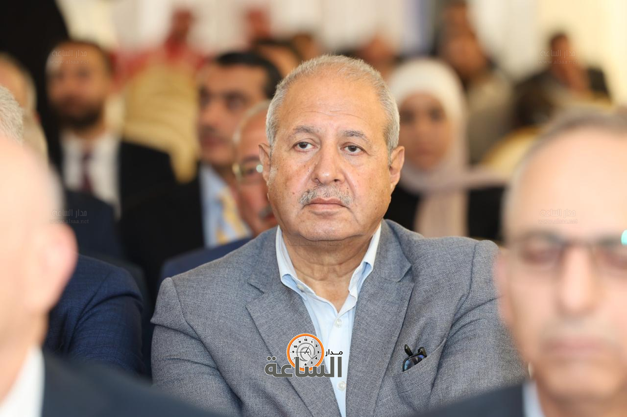 Madar Al-Saa Images 0.927346261027571