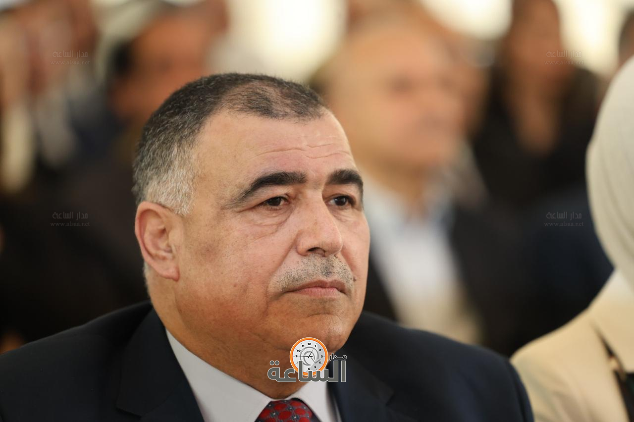 Madar Al-Saa Images 0.8532602293495686