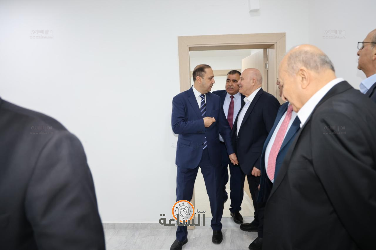 Madar Al-Saa Images 0.5566750967605872