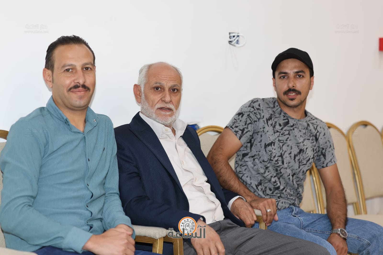 Madar Al-Saa Images 0.4378545109250245