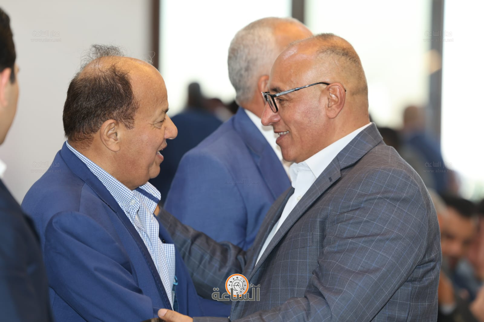 Madar Al-Saa Images 0.6021282384244314