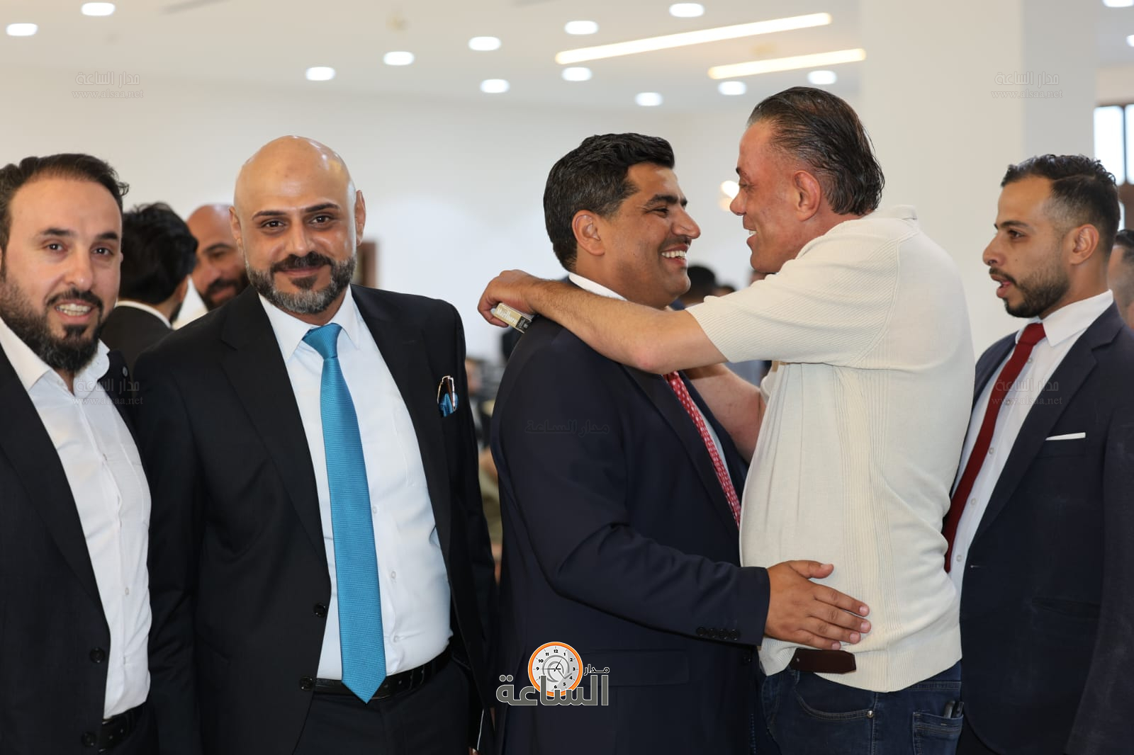 Madar Al-Saa Images 0.40996969407989503