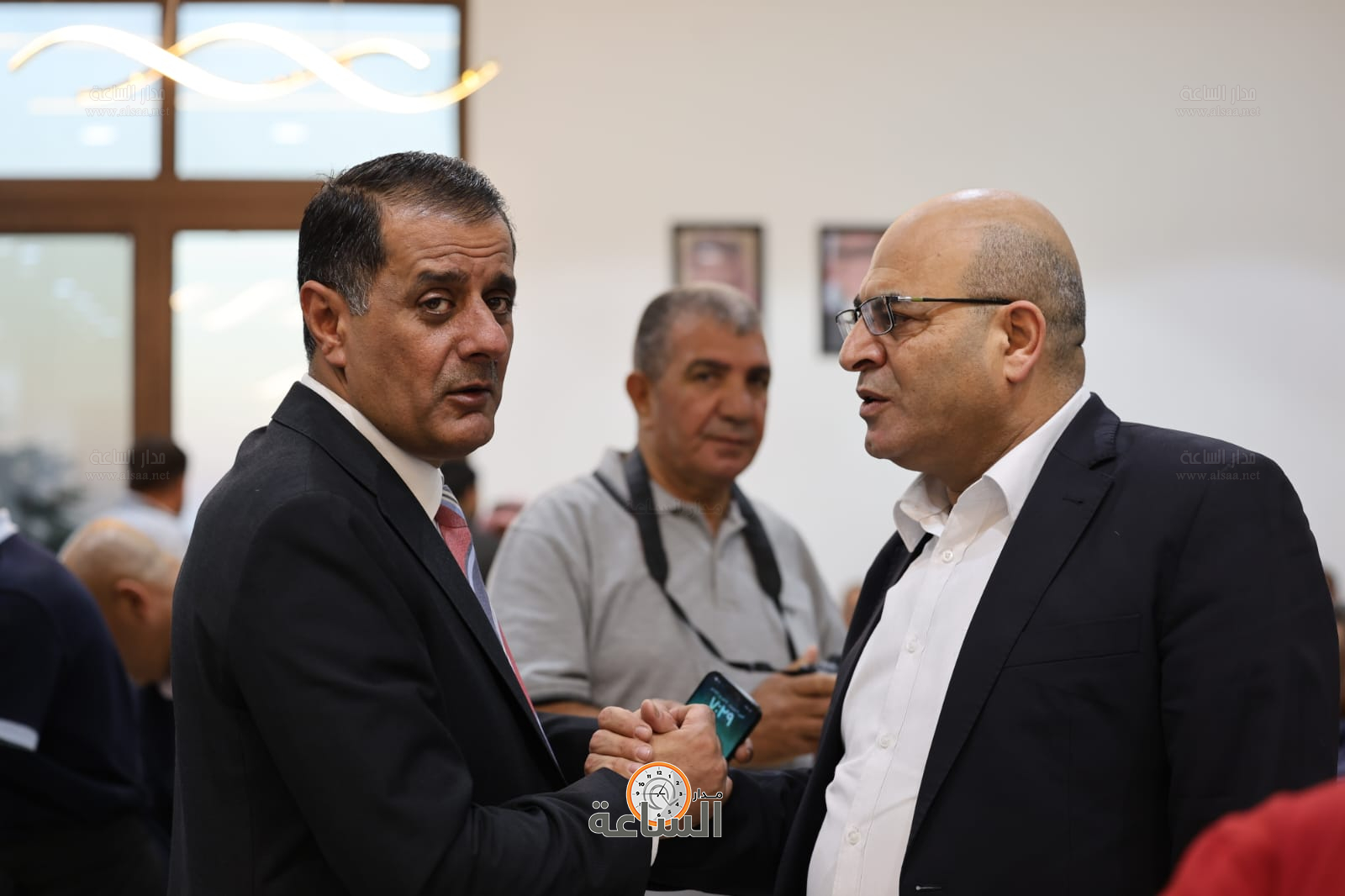 Madar Al-Saa Images 0.6120675518926956