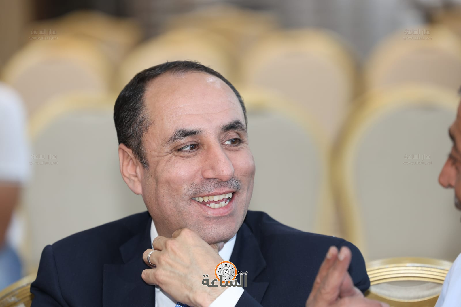 Madar Al-Saa Images 0.988988886837406