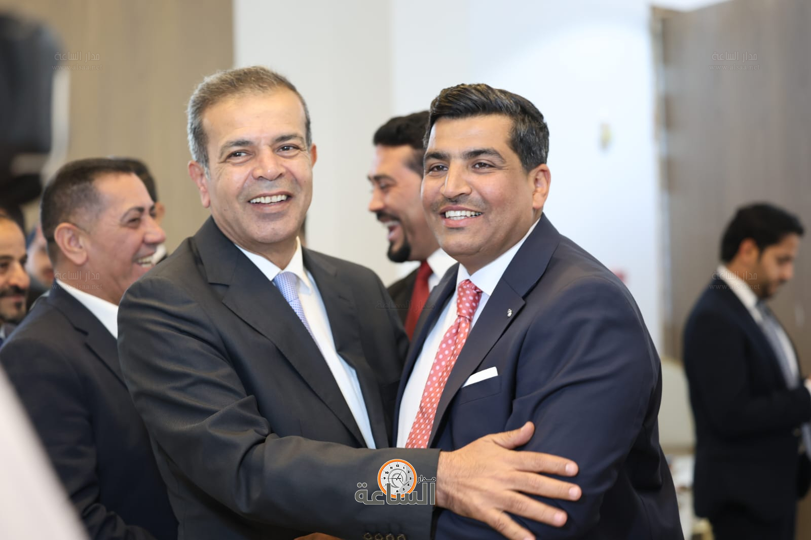 Madar Al-Saa Images 0.43062297438676633