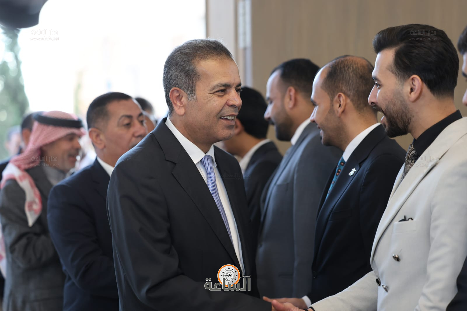 Madar Al-Saa Images 0.8361196110599224