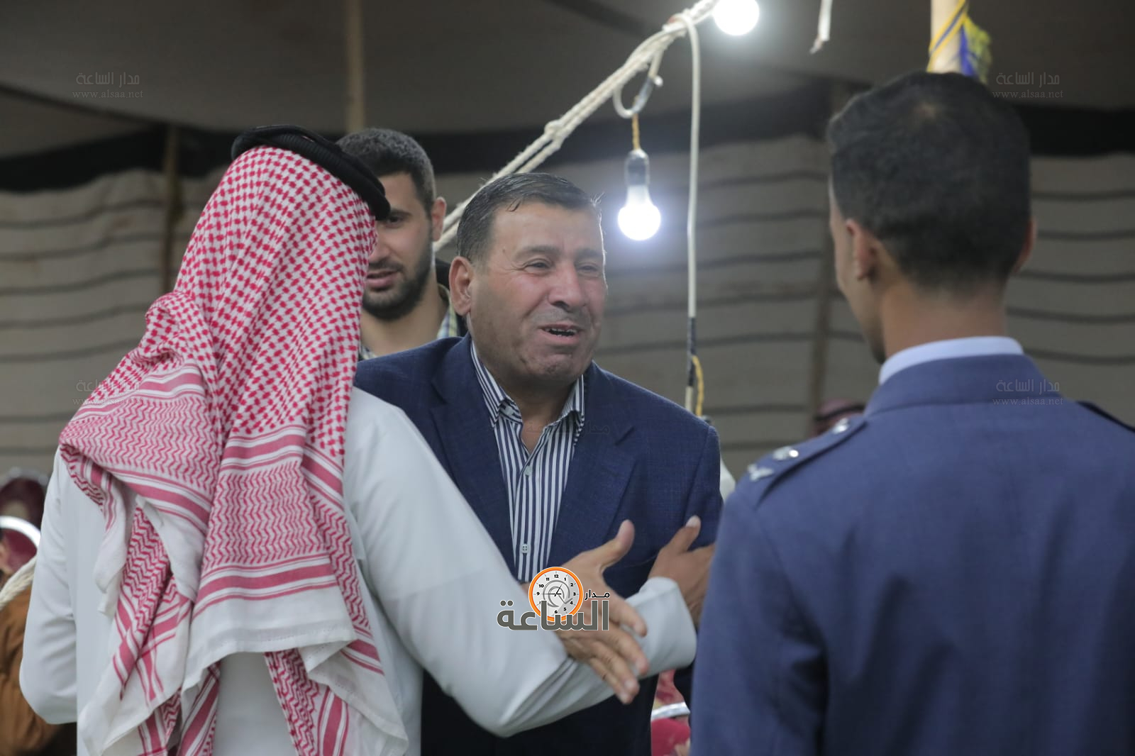 Madar Al-Saa Images 0.9325130440523244