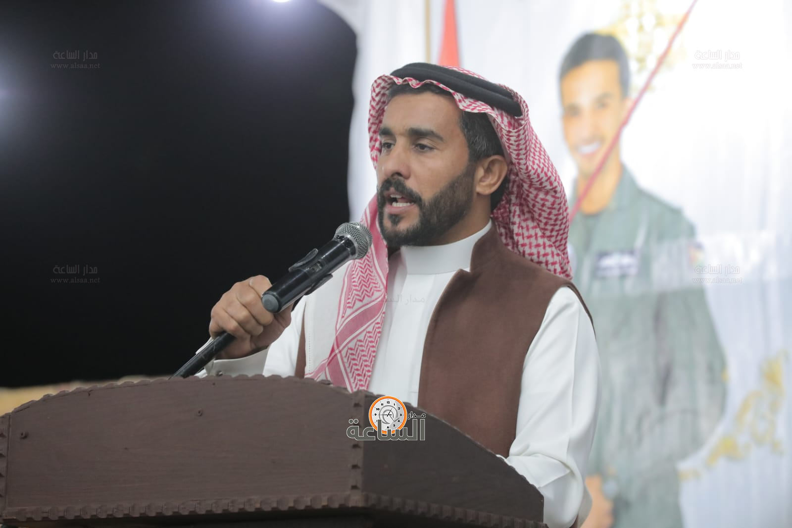 Madar Al-Saa Images 0.902493393580303