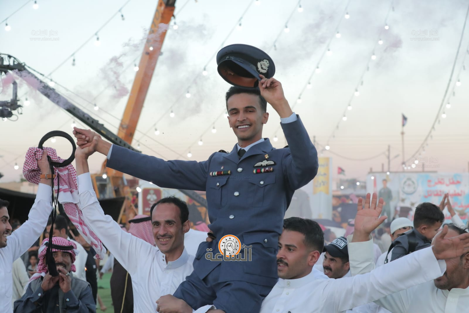 Madar Al-Saa Images 0.7108150019972284