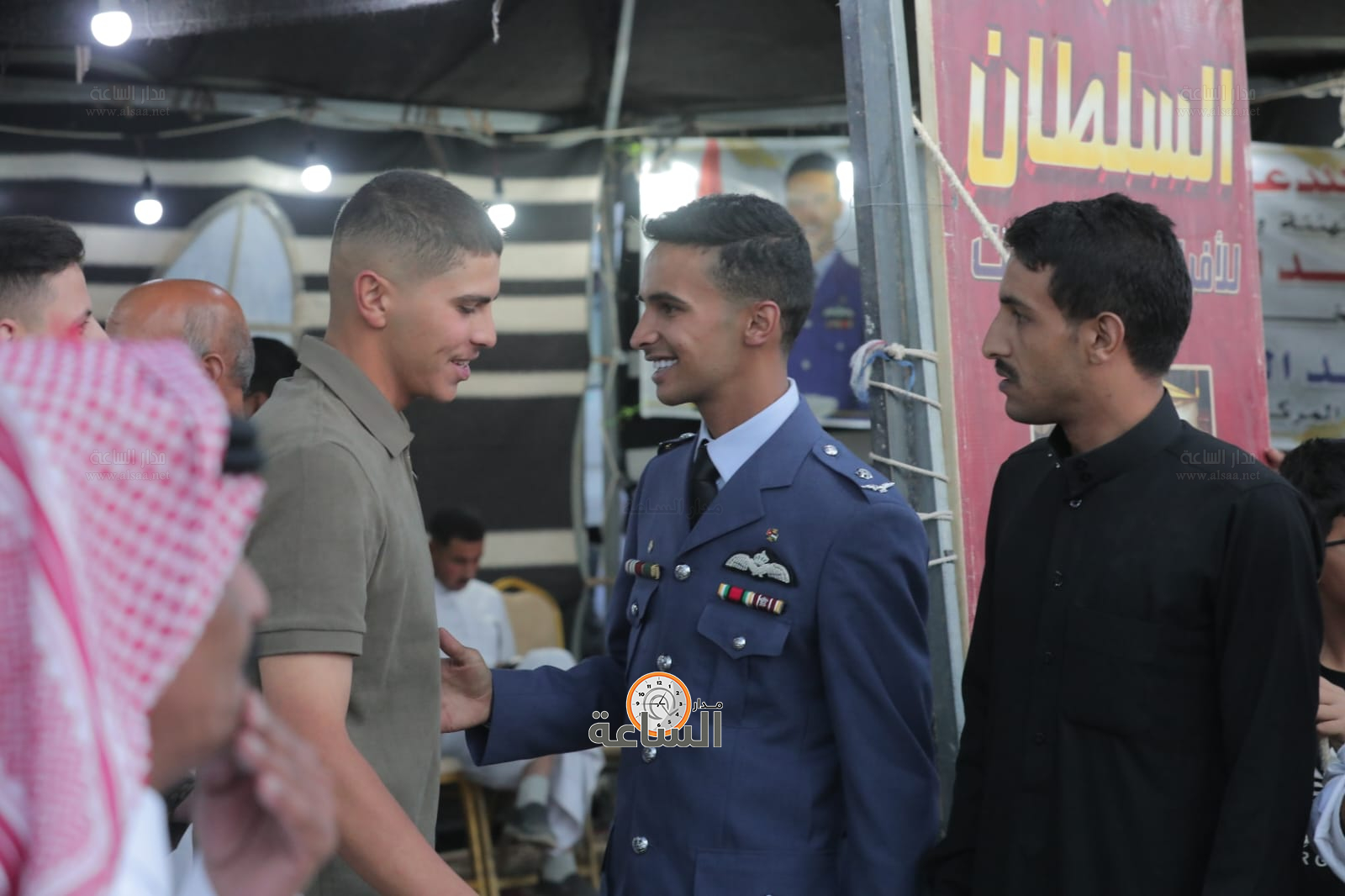 Madar Al-Saa Images 0.8427396861638623