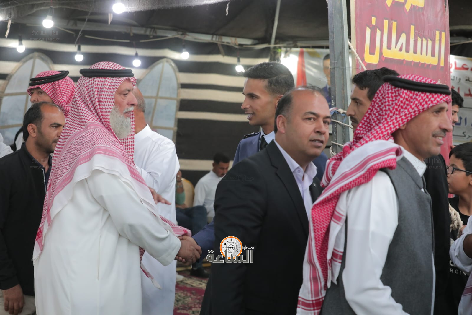 Madar Al-Saa Images 0.0953013466259629