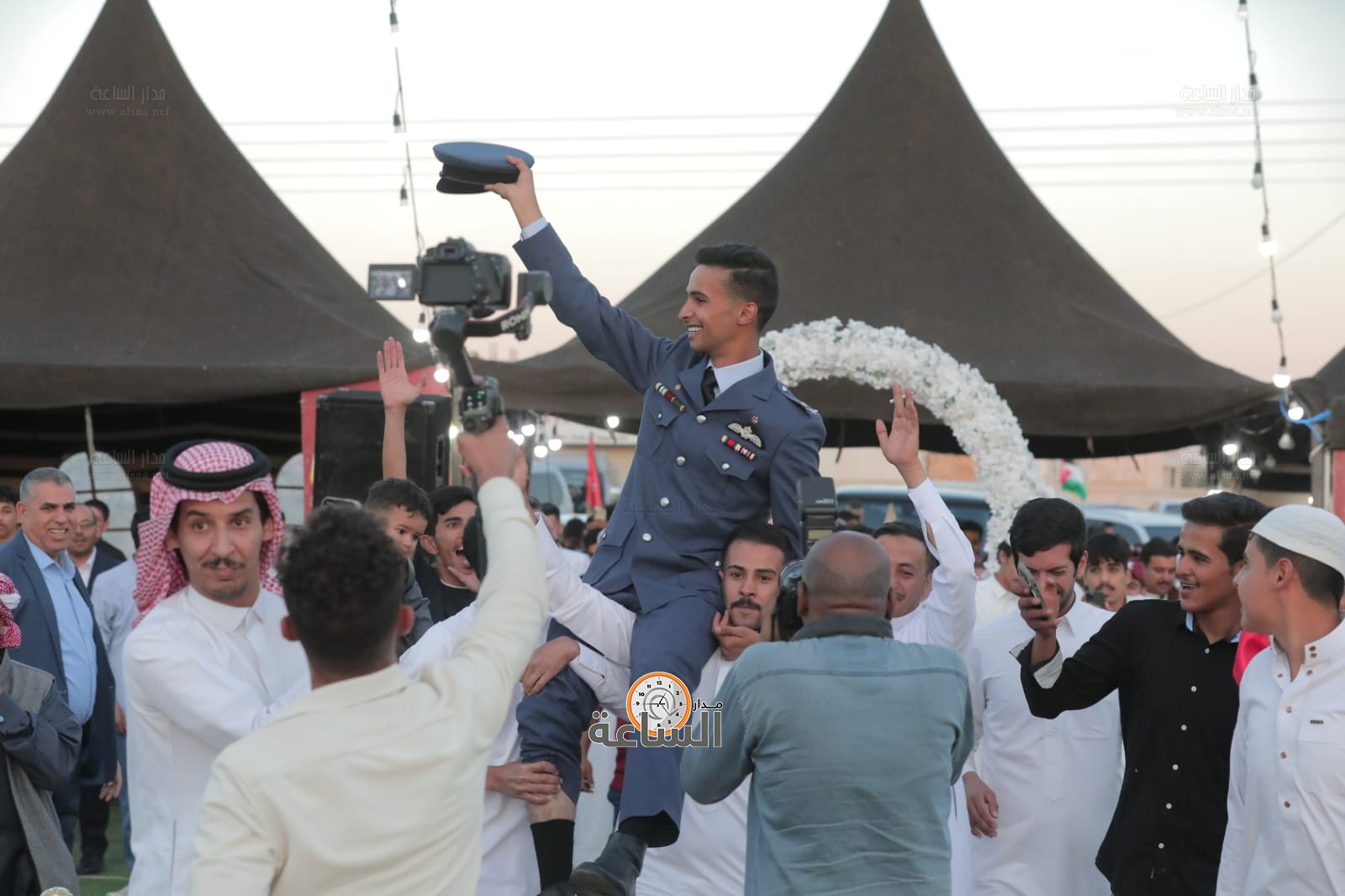 Madar Al-Saa Images 0.028694685965969025