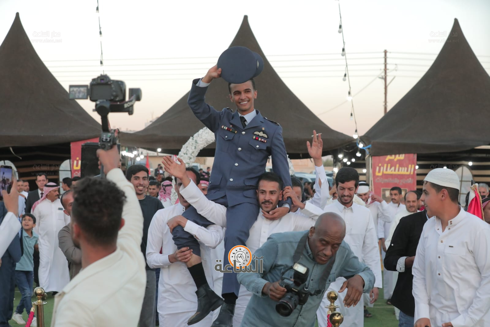 Madar Al-Saa Images 0.16544303883639933