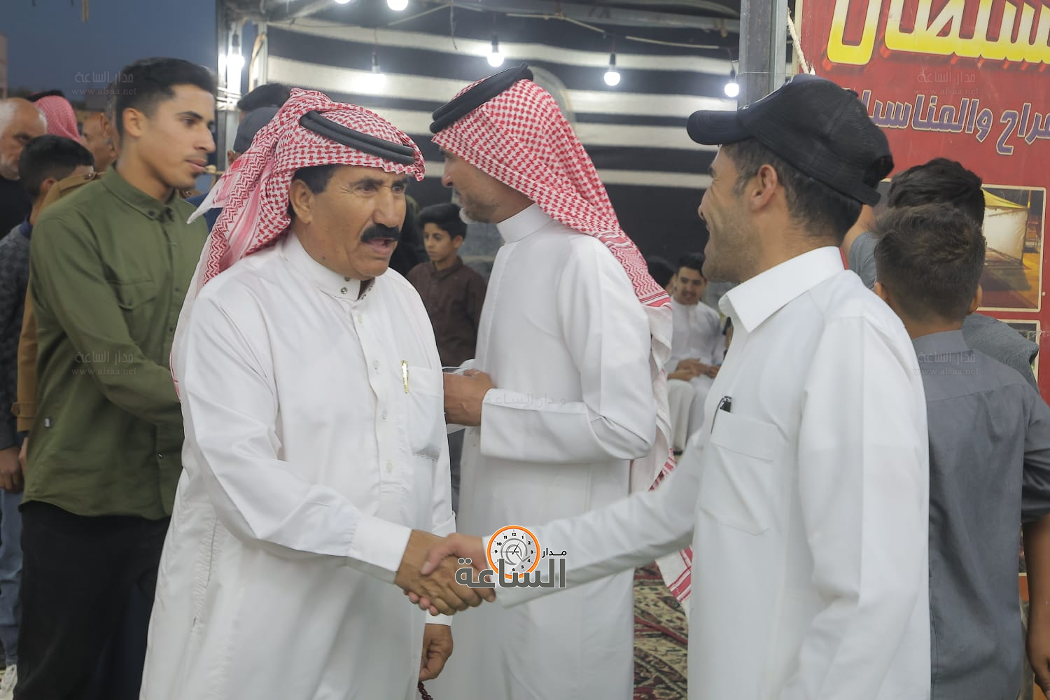 Madar Al-Saa Images 0.33106963960687175