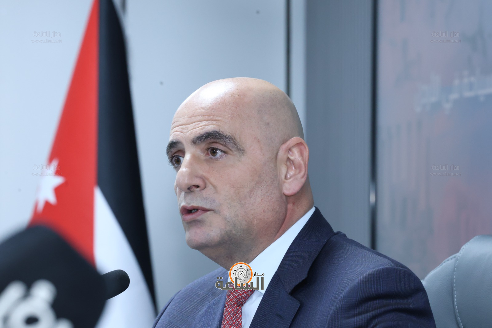 Madar Al-Saa Images 0.5328967560552423