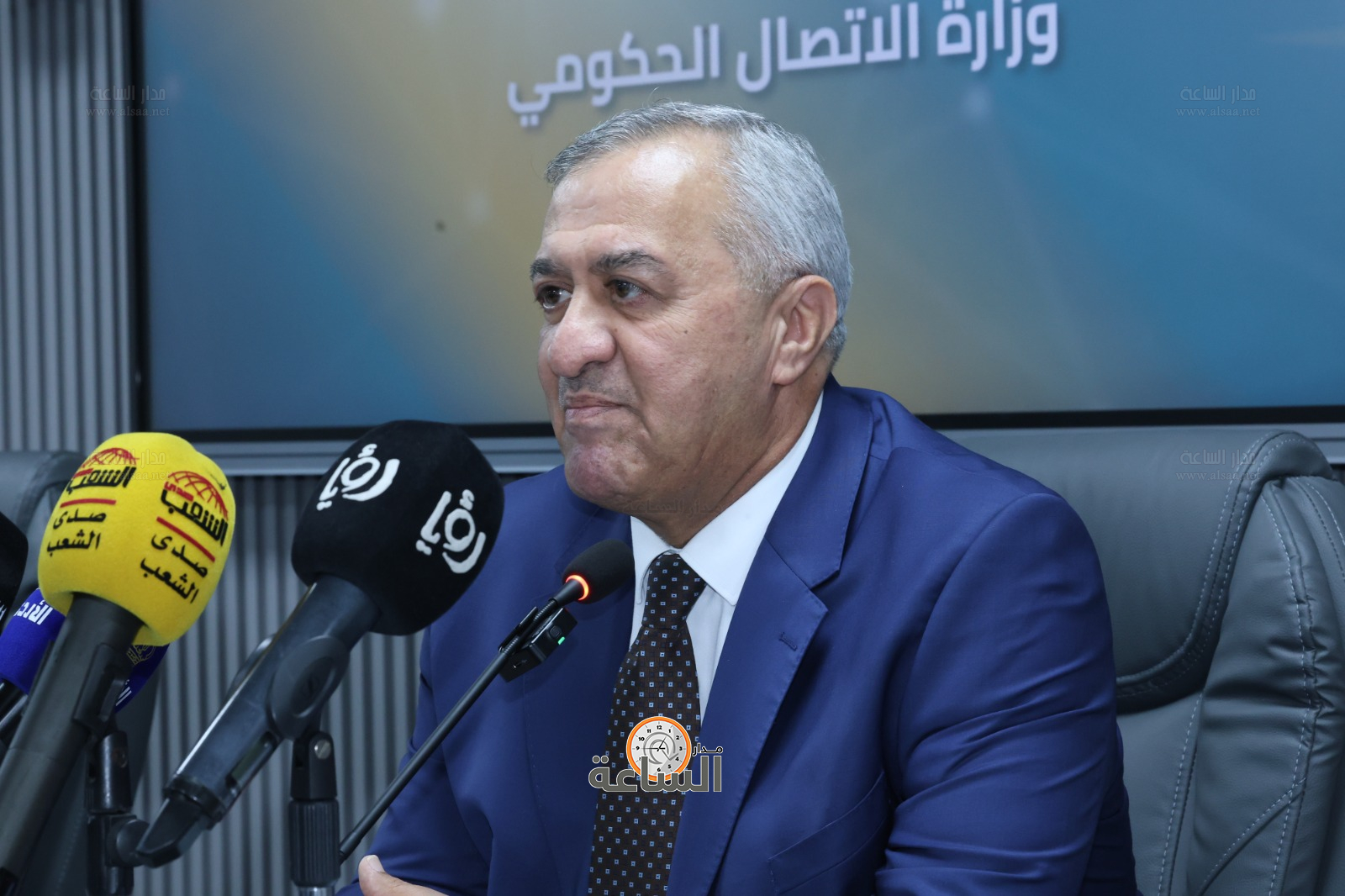 Madar Al-Saa Images 0.41318489886643517