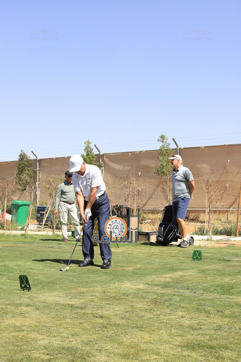 Madar Al-Saa Images 0.04906504660382571