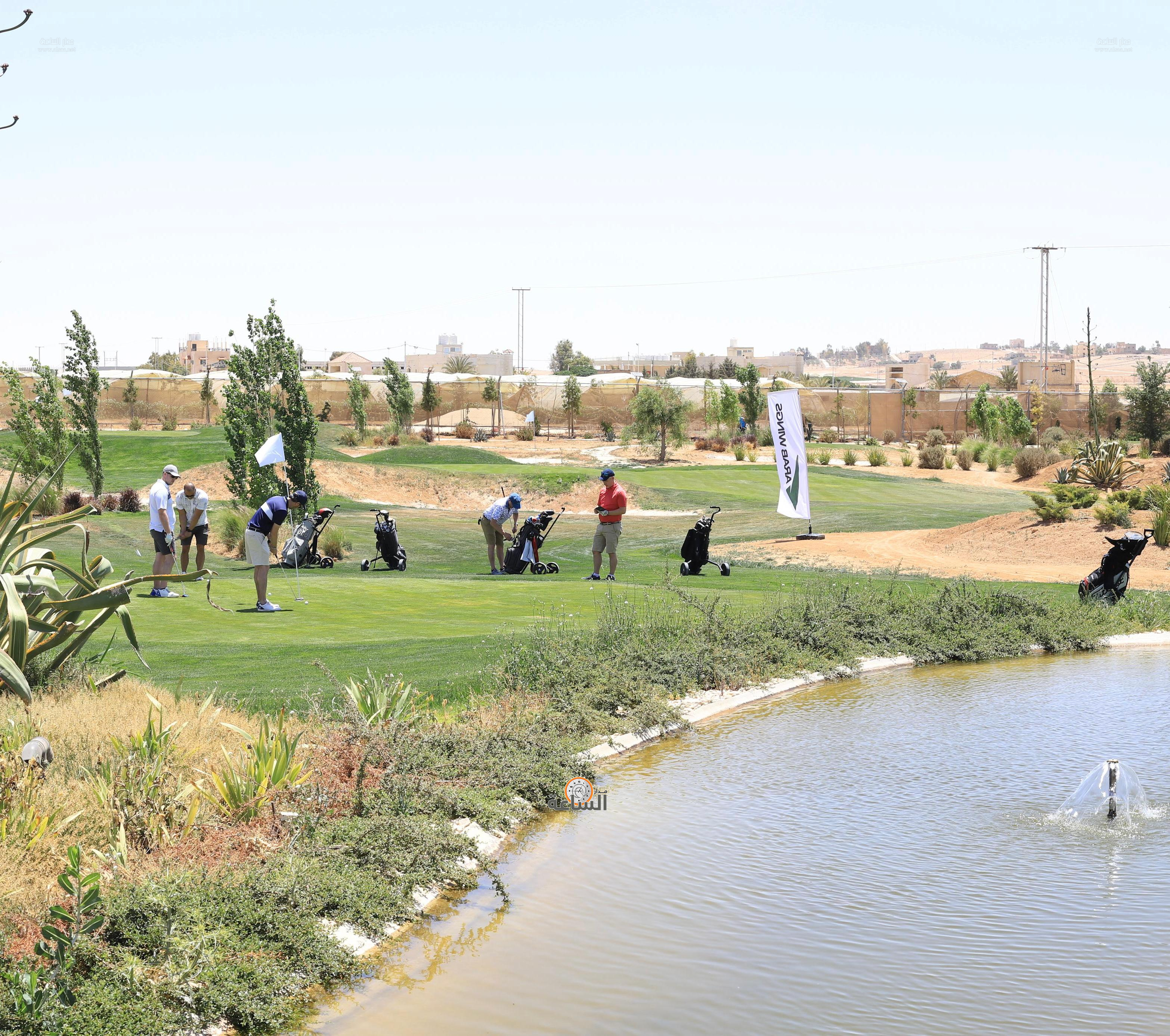 Madar Al-Saa Images 0.0582076604144085