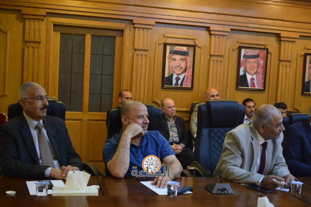 Madar Al-Saa Images 0.6379798244915149