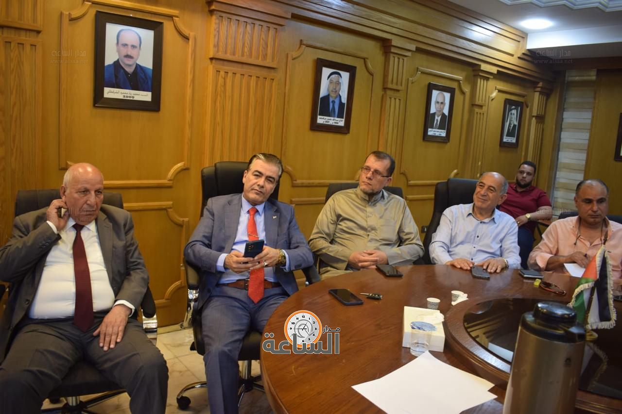 Madar Al-Saa Images 0.24518442864712575