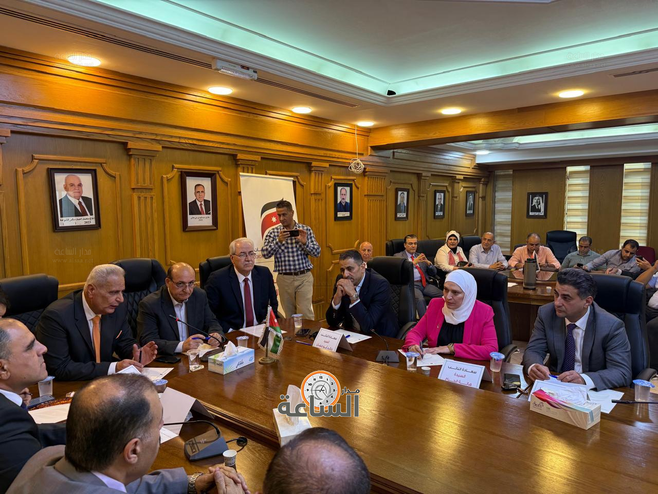 Madar Al-Saa Images 0.34325760175721653