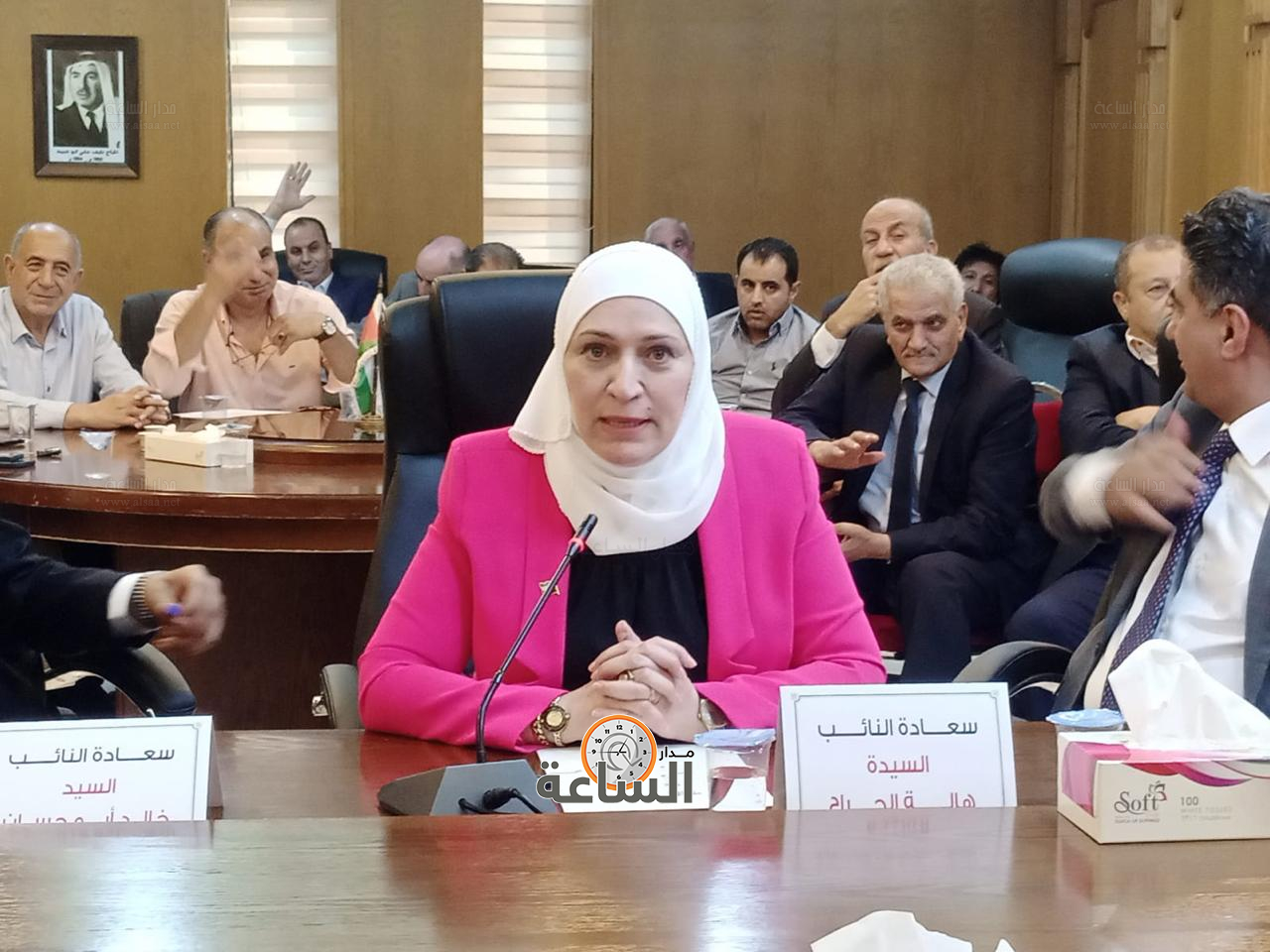 Madar Al-Saa Images 0.013551692673273497