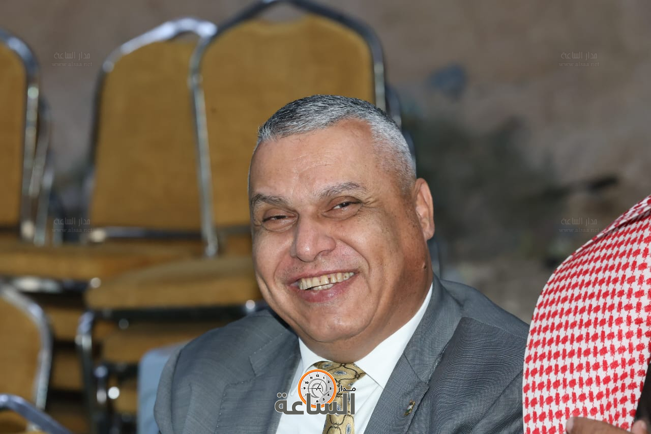 Madar Al-Saa Images 0.42261686865094683