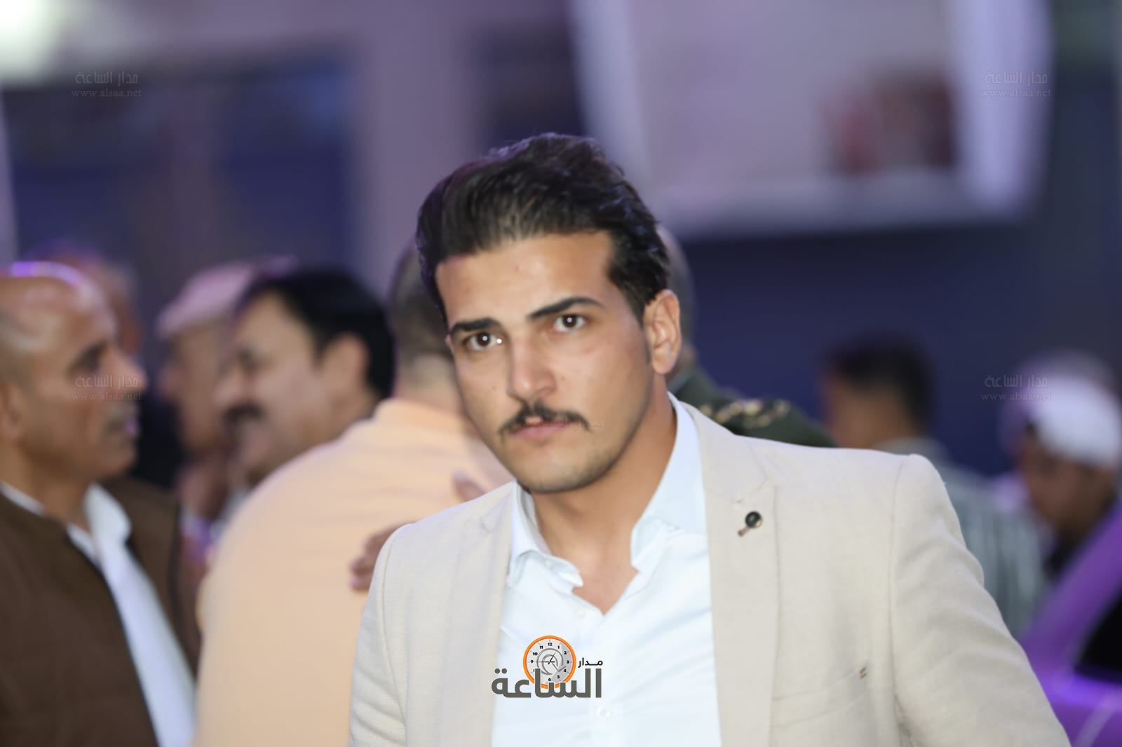 Madar Al-Saa Images 0.3601144176145824