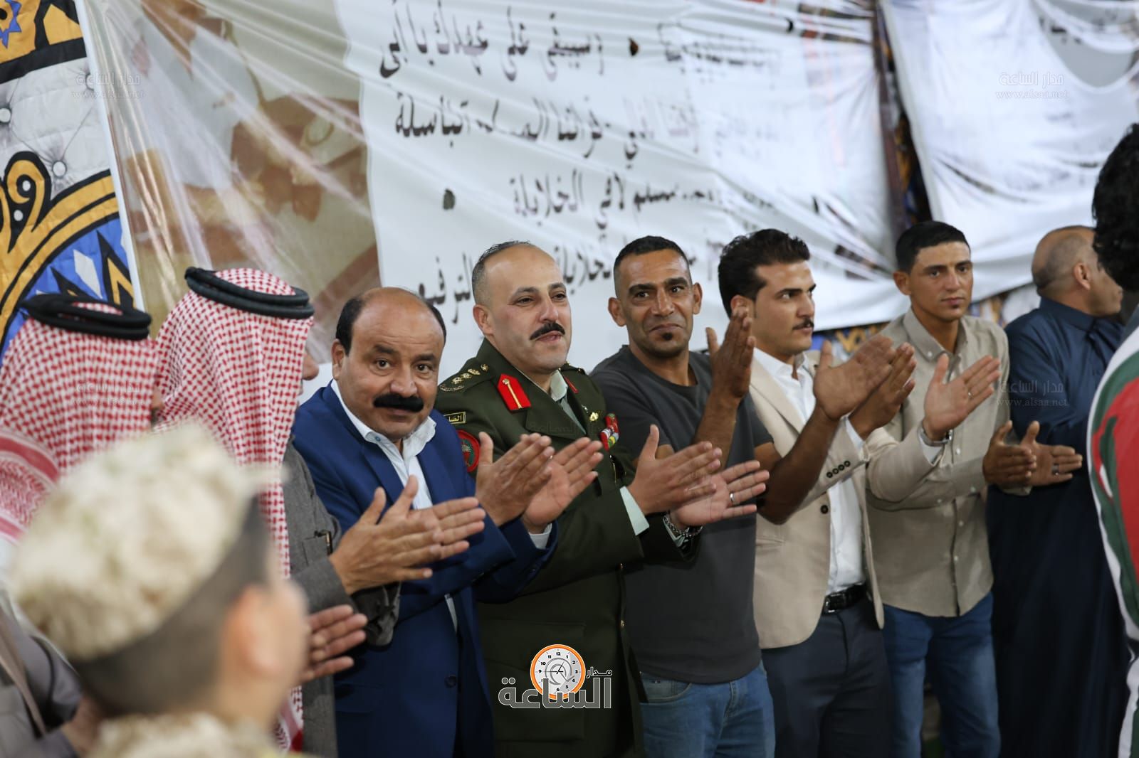 Madar Al-Saa Images 0.6905707636567645