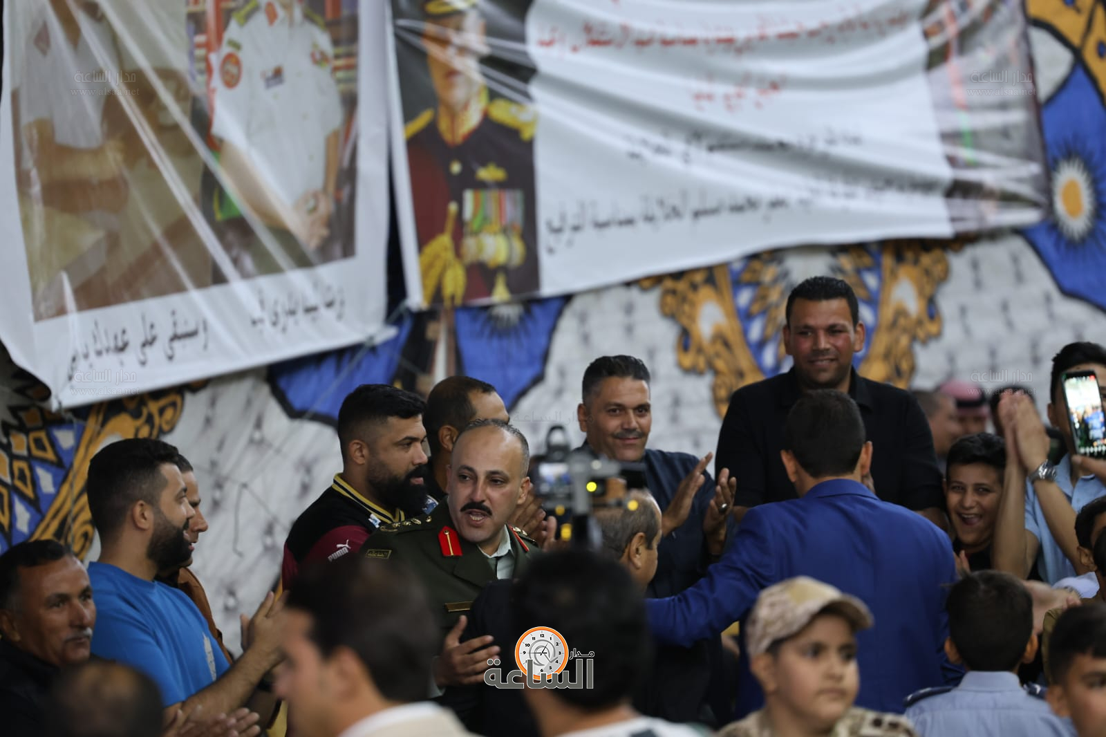 Madar Al-Saa Images 0.14235431484650196