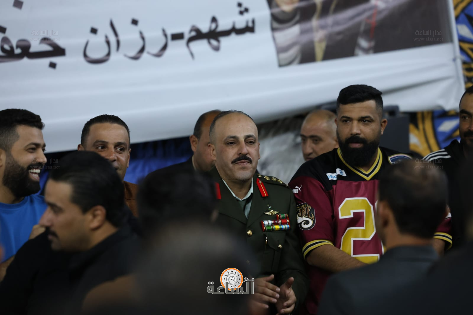 Madar Al-Saa Images 0.10996136355653185