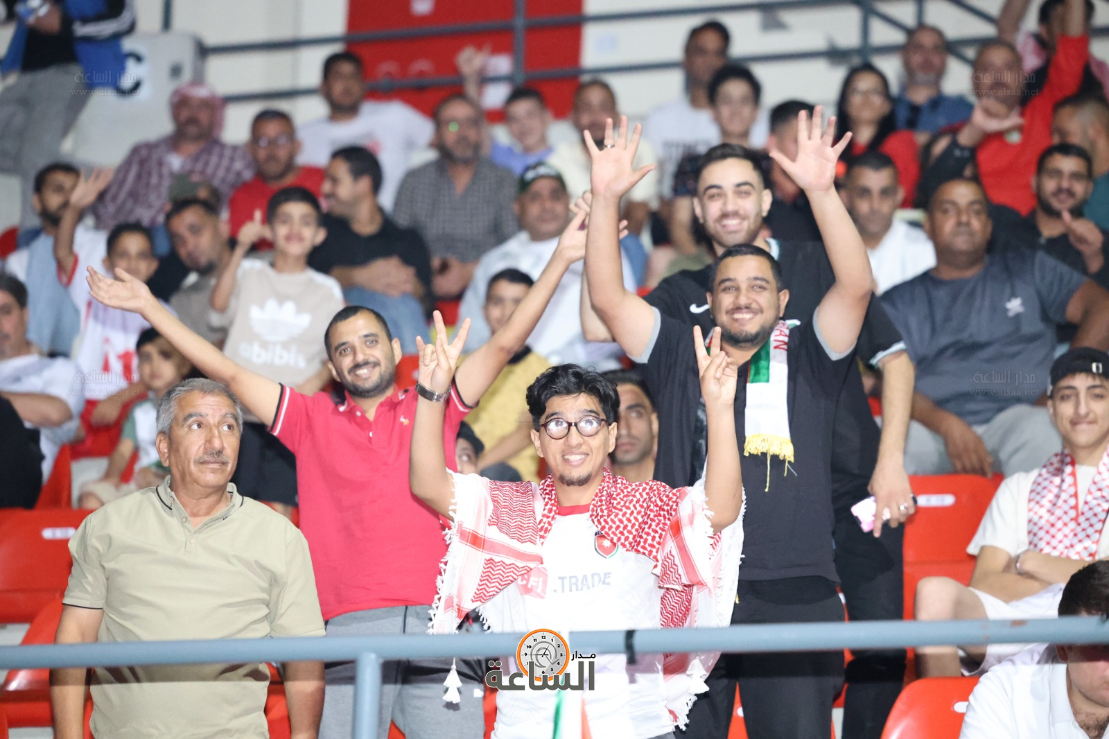 Madar Al-Saa Images 0.0314934693525345