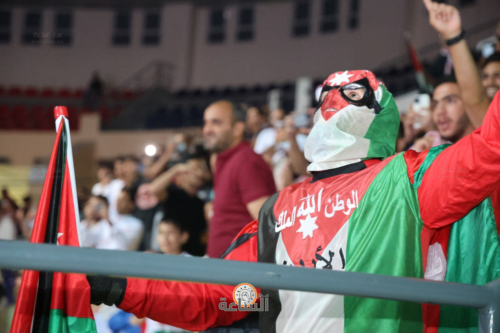 Madar Al-Saa Images 0.6508187869491009