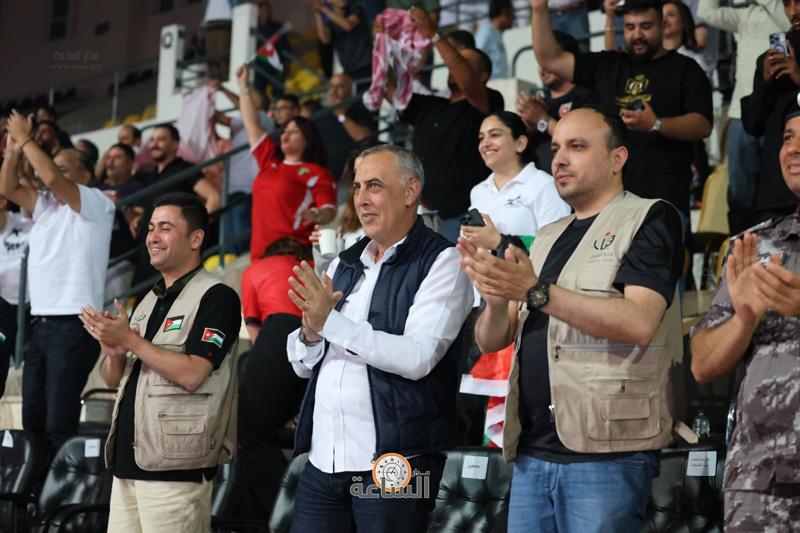 Madar Al-Saa Images 0.32247629513613363