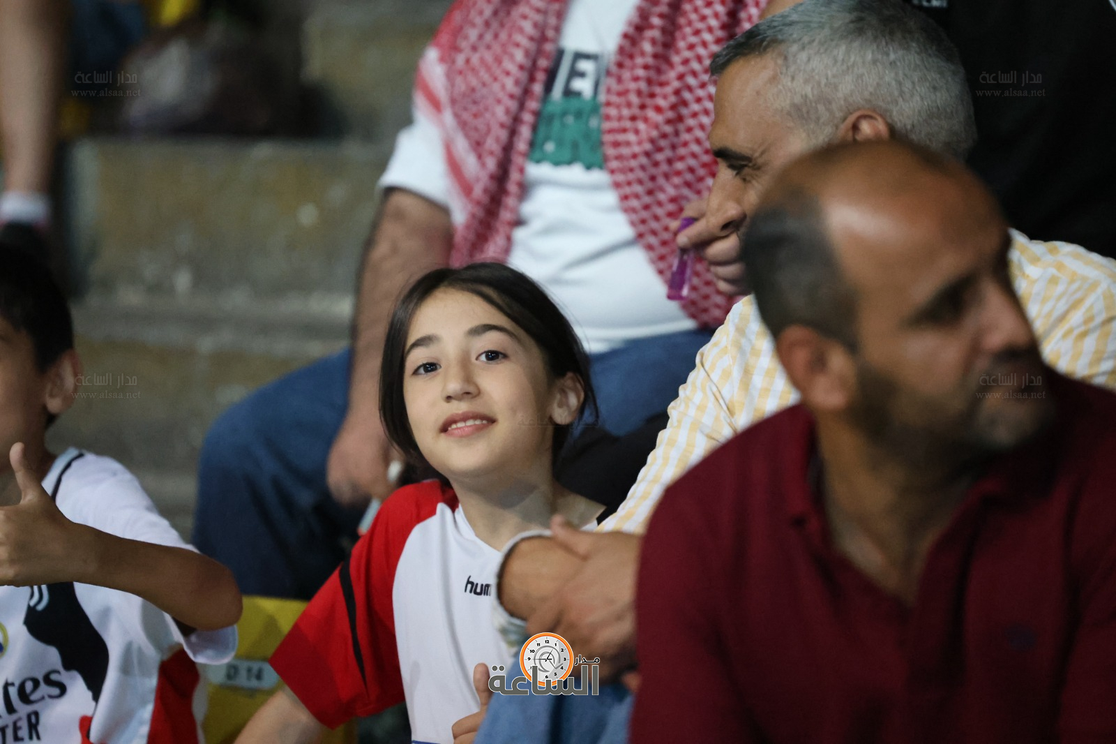 Madar Al-Saa Images 0.034148854733568657