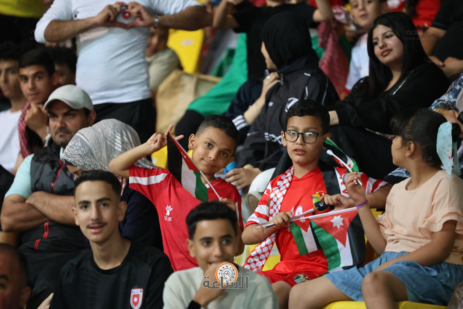 Madar Al-Saa Images 0.707852901586905