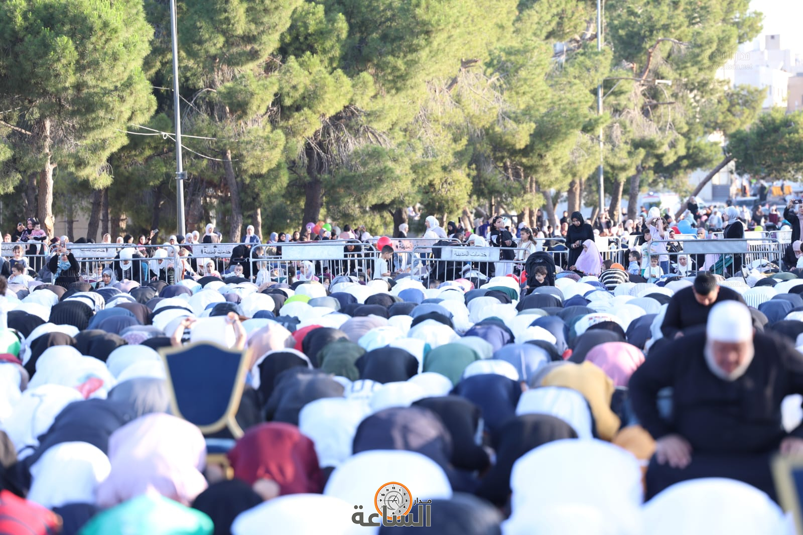 Madar Al-Saa Images 0.686108641355373