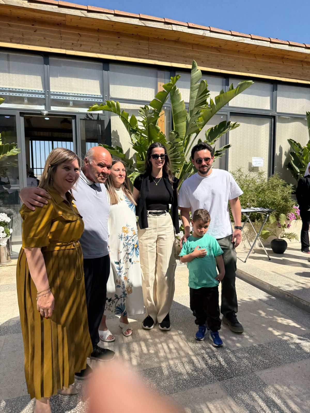 Madar Al-Saa Images 0.11200479220127268