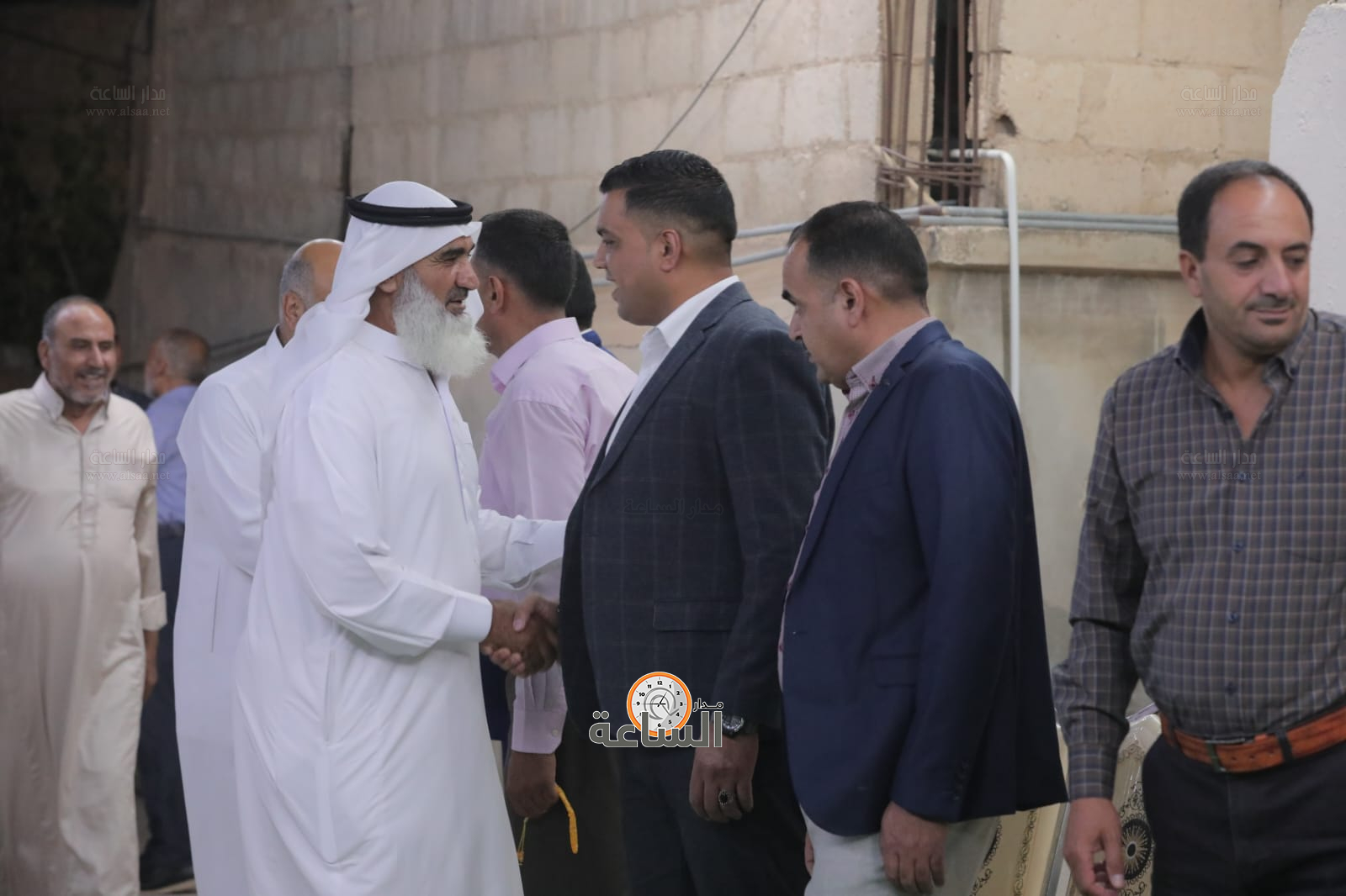 Madar Al-Saa Images 0.5794132337370553