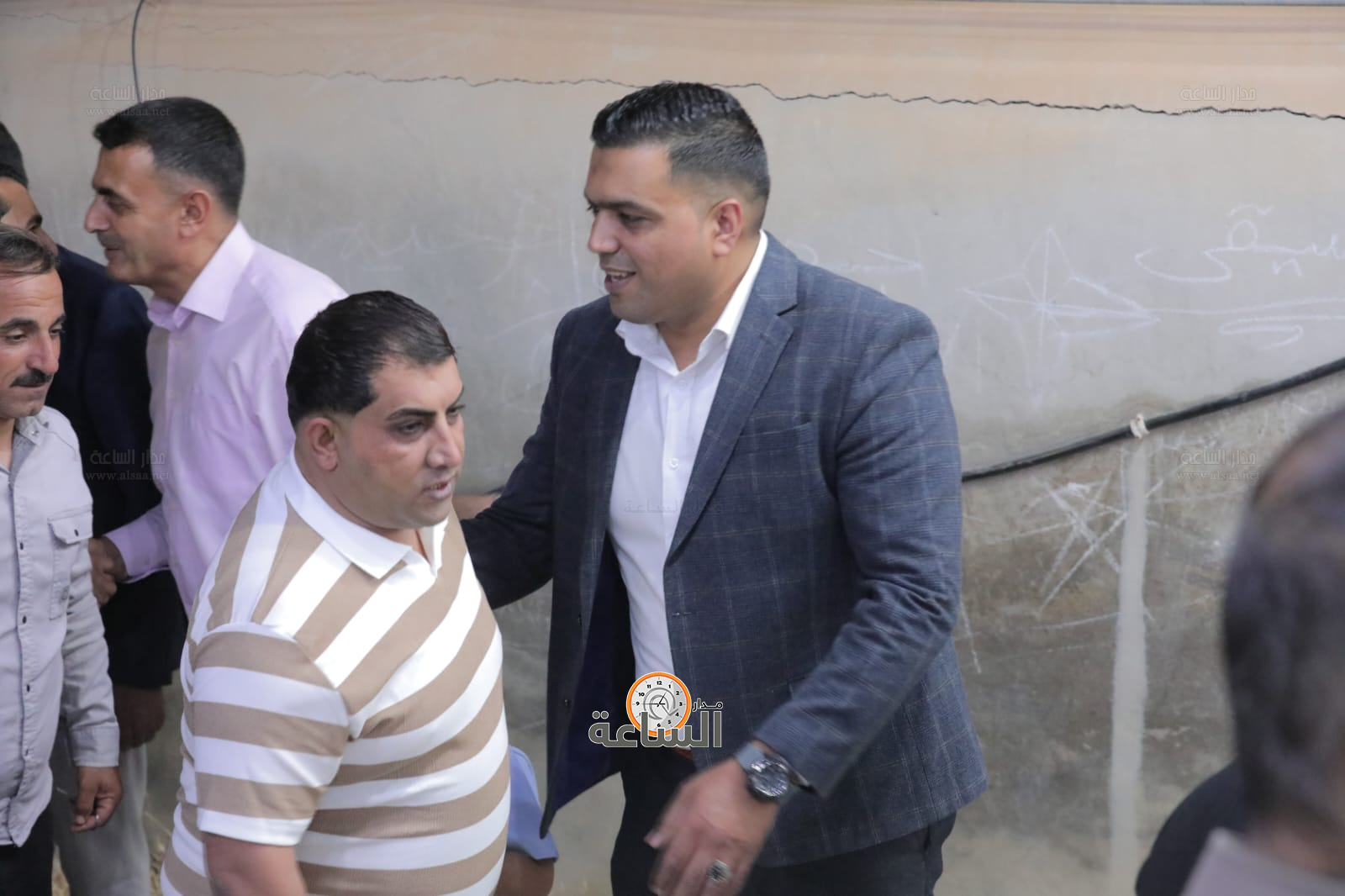 Madar Al-Saa Images 0.10012278698872079