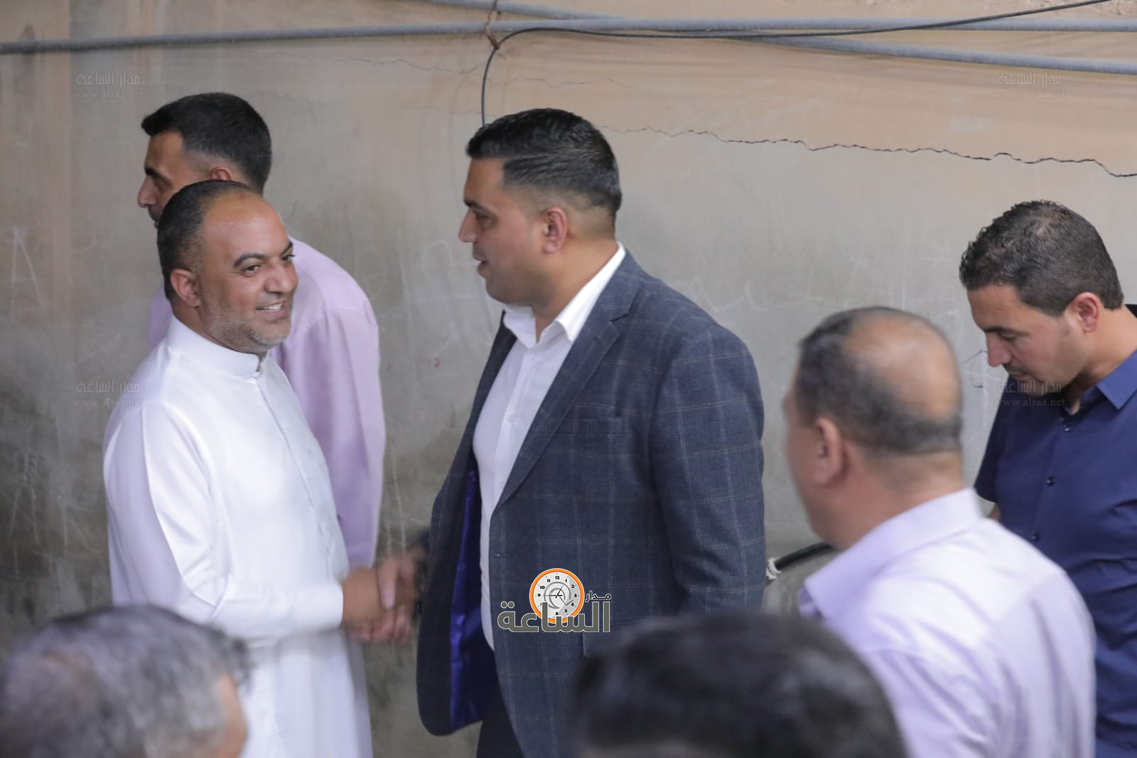 Madar Al-Saa Images 0.3561990180747392