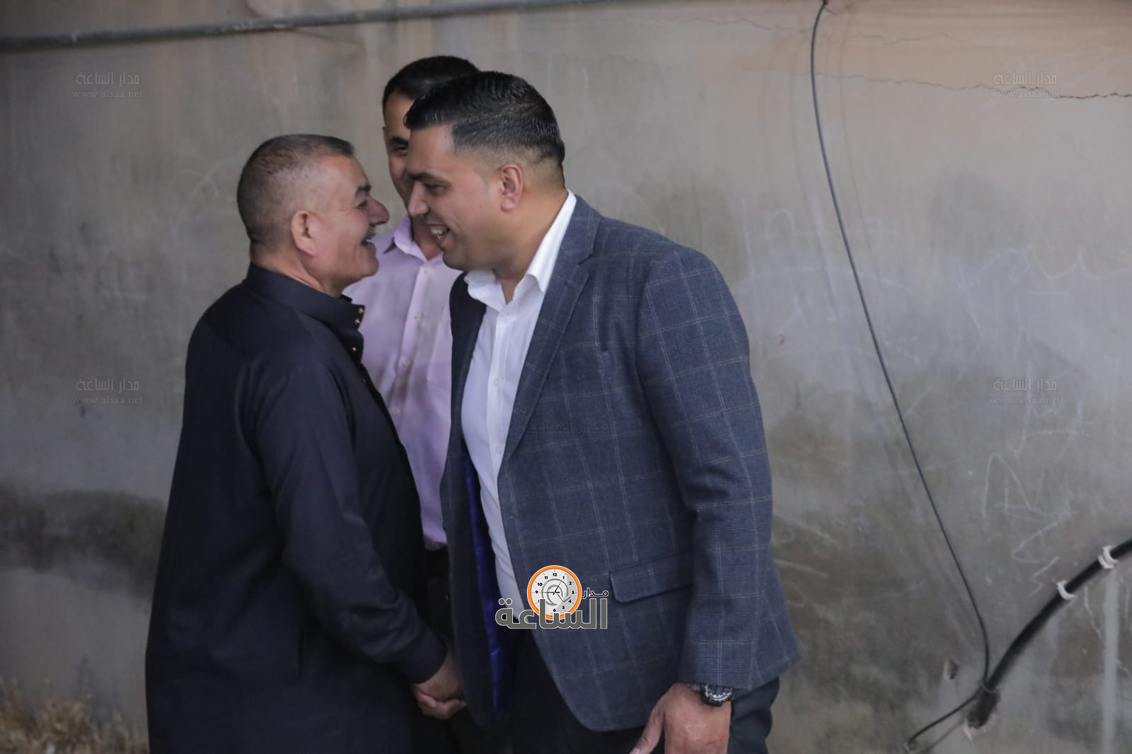 Madar Al-Saa Images 0.03431426907301527